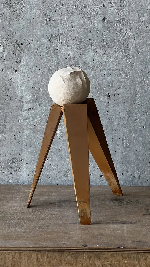Imagen de equilibrio de Denys Shymanskyi, tamaño: 30х23х21, hecho de Cerámica, chamota, metal, medio Escultura, de львів, con un precio de $400