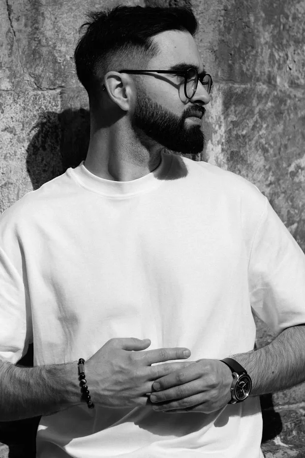 Ritratto dell'artista ДЕНИС ТИМЧИШИН, che lavora nello stile ХУДОЖНИК (Lviv, Ucraina)