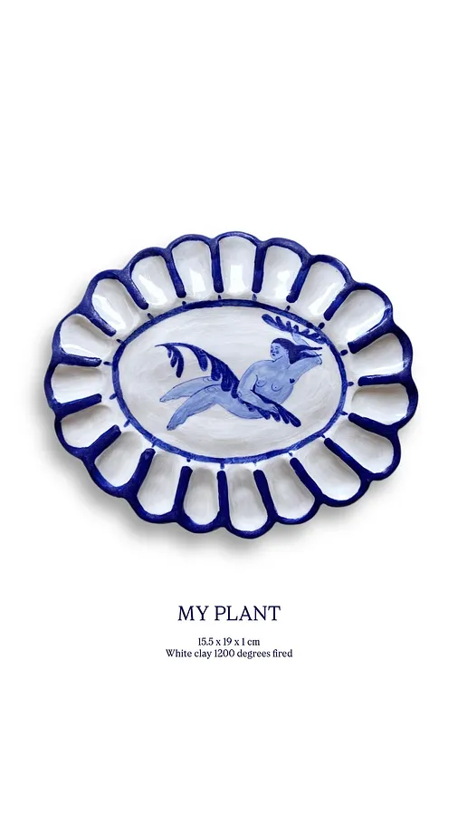 Imagen de MY PLANT de Diana Ruban , tamaño: 15.5 x 19x1 cm, hecho de White clay 1200 degrees fired, engobe, medio Sculpture, de Ukraine, parte de la serie Ceramics and modeling, con un precio de $250