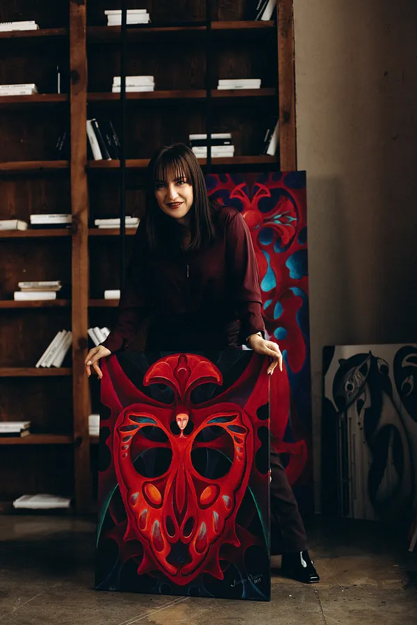 Портрет митця Оксана Лопоха, який працює у стилі Художник, CG Artist, кераміст (Вишгород, Україна)