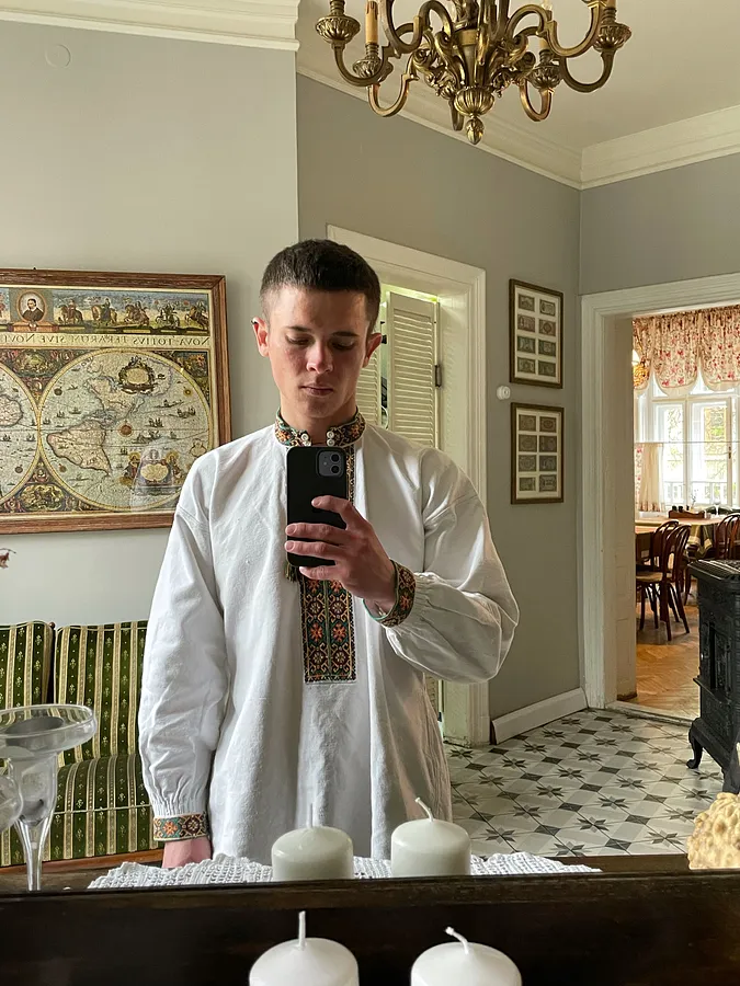 Портрет митця Pavlo Melnyk, який працює у стилі Artist, designer of life (Lutsk, Україна)