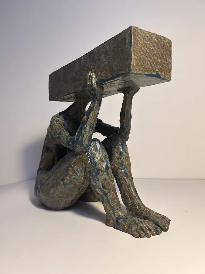 Obraz Box autorstwa WITALIJ KRASUCKI, wykonany z Chamotte clay, glazes, medium Rzeźba, z Lviv, część serii Series 1