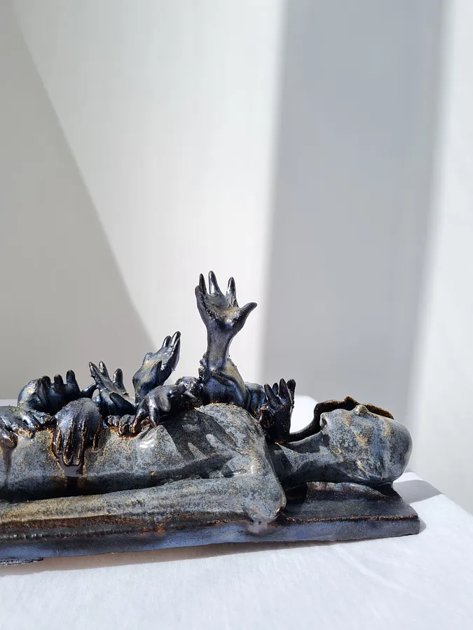 Imagen de Insomnia de VITALIY KRASUTSKIY, medio Escultura, de Lviv, parte de la serie Series 1