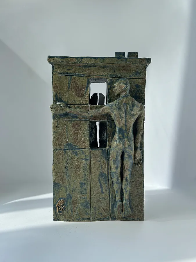 Imagen de Wall de VITALIY KRASUTSKIY, hecho de Chamotte clay, glazes, medio Escultura, de Lviv, parte de la serie Series 1