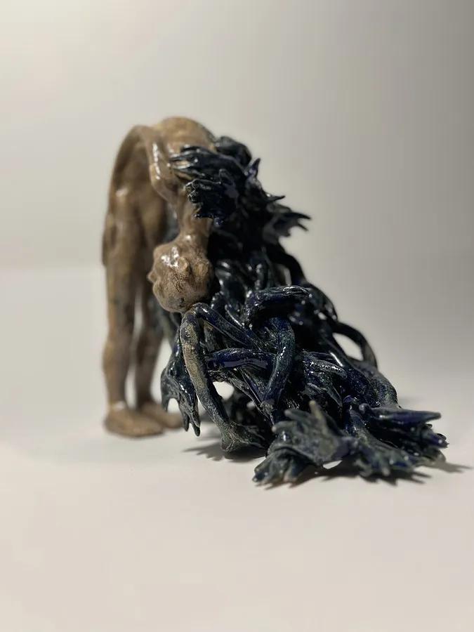 Imagen de Thoughts de VITALIY KRASUTSKIY, hecho de Chamotte clay, glazes, medio Escultura, de Lviv, parte de la serie Series 1