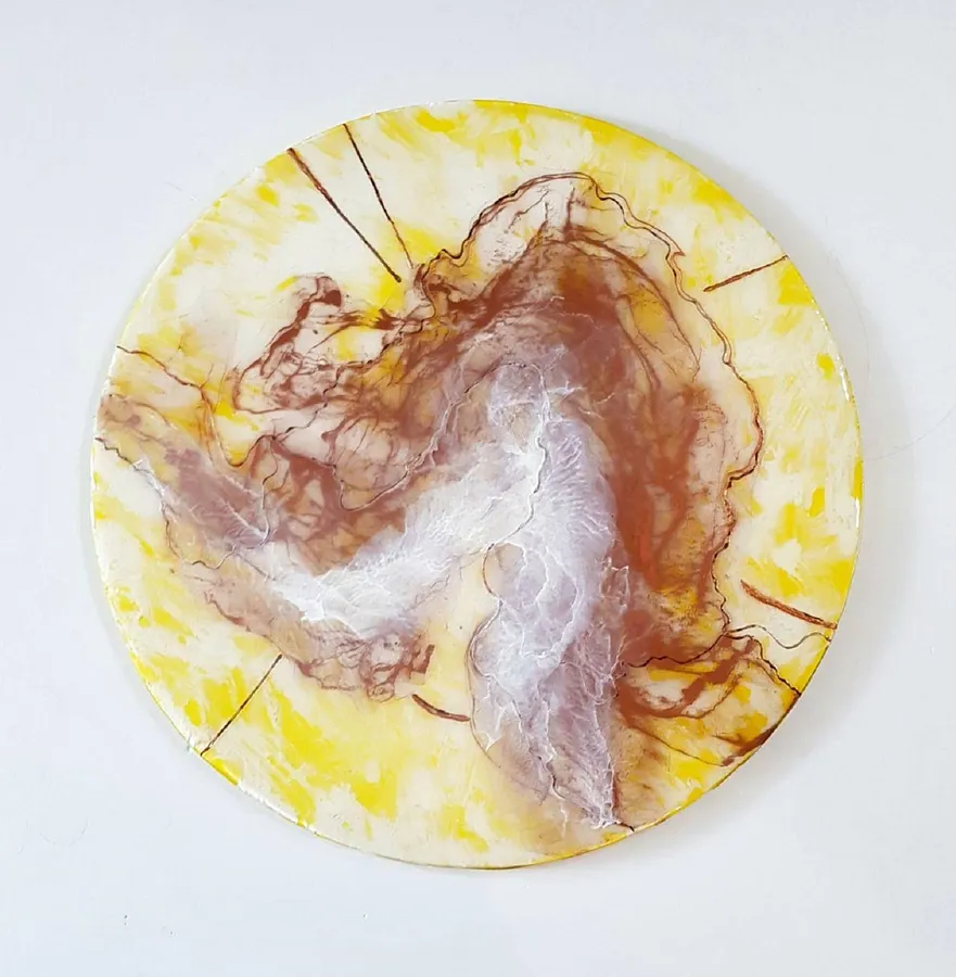 Imagen de Zero Gravity: Solar Energy de Natalia Byrdina, tamaño: 50 × 50 cm, hecho de Wood, medio Drawing, con un precio de $567