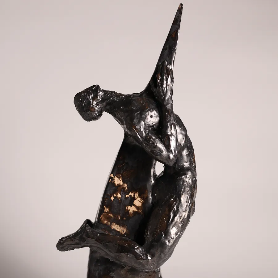 Immagine di Шпиль di VITALIY KRASUTSKIY, dimensioni: H=45 cm, materiali: Шамотна глина, поливи, medium: Scultura, città: Львів, serie: Series 1