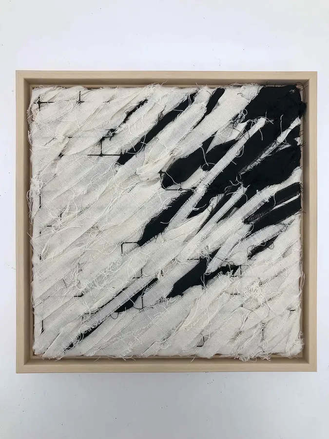 Image of RHYTHMS by David Kokhan, size: 28 x 28 cm, made of textile, stretcher frame, mesh, framed, mixed-media medium, from Kyiv