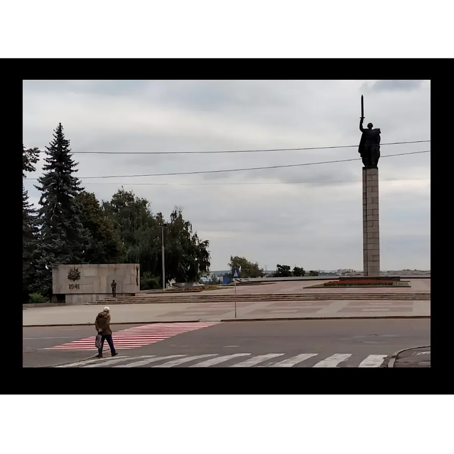 Image of "Dangerous Crossing" by Tetiana Kononenko (Tanta), size: 50х70 см, made of canvas, lacquer, print, print 1/20, Photos medium, from Sumy, part of the (In)visible city series, priced at $60