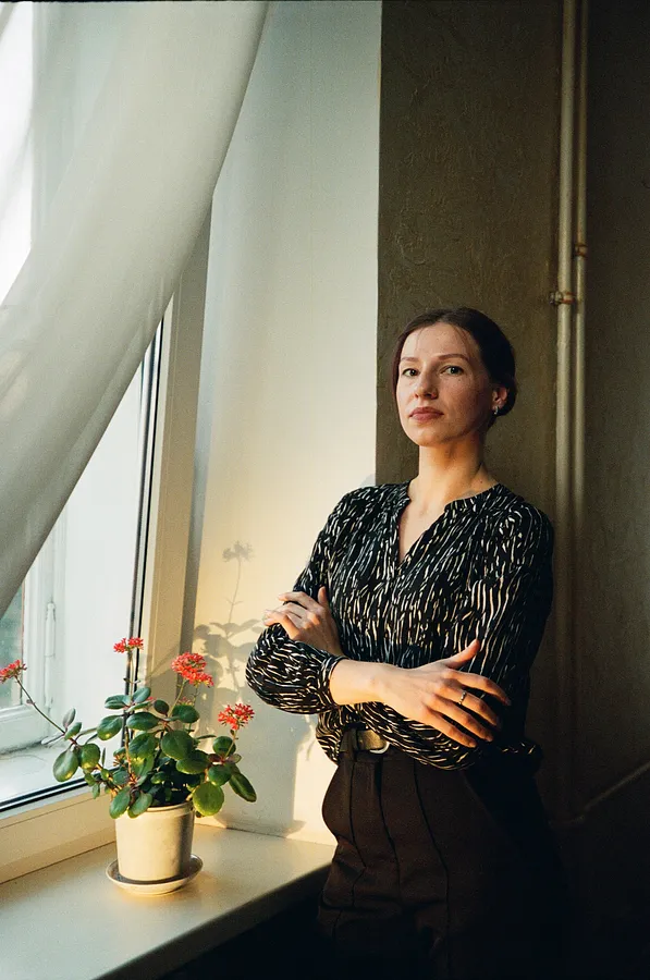 Image de "Я в серці маю те, що не вмирає" (Леся Українка), з серії, портрет Олени Бутим. par Андрій Майовець, taille : 30х21 см., médium фотографія, au prix de ₴500