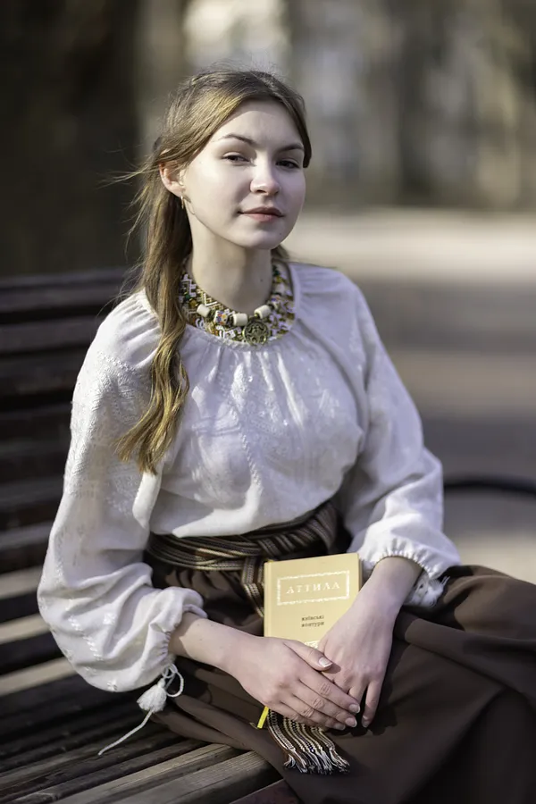 Obraz "Дай мені руку - і підемо...", з серії, портрет Богдани Лемішовської. autorstwa Андрій Майовець, rozmiar: 30х21 см., medium фотографія, cena: ₴700