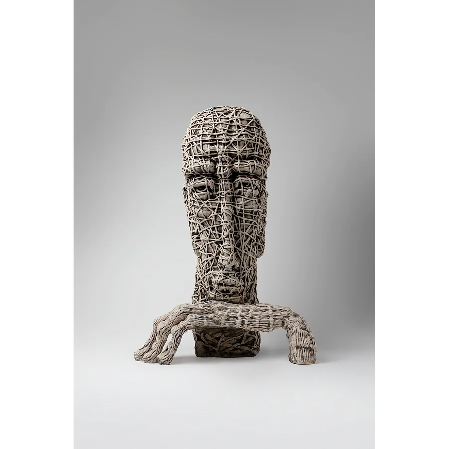 Bild von Сomprehend von Ljudmyla Davydenko, Größe: 42х30х22, hergestellt aus chamotte, glaze, Skulptur Medium, Teil der Holova/Head Serie, zum Preis von €1200