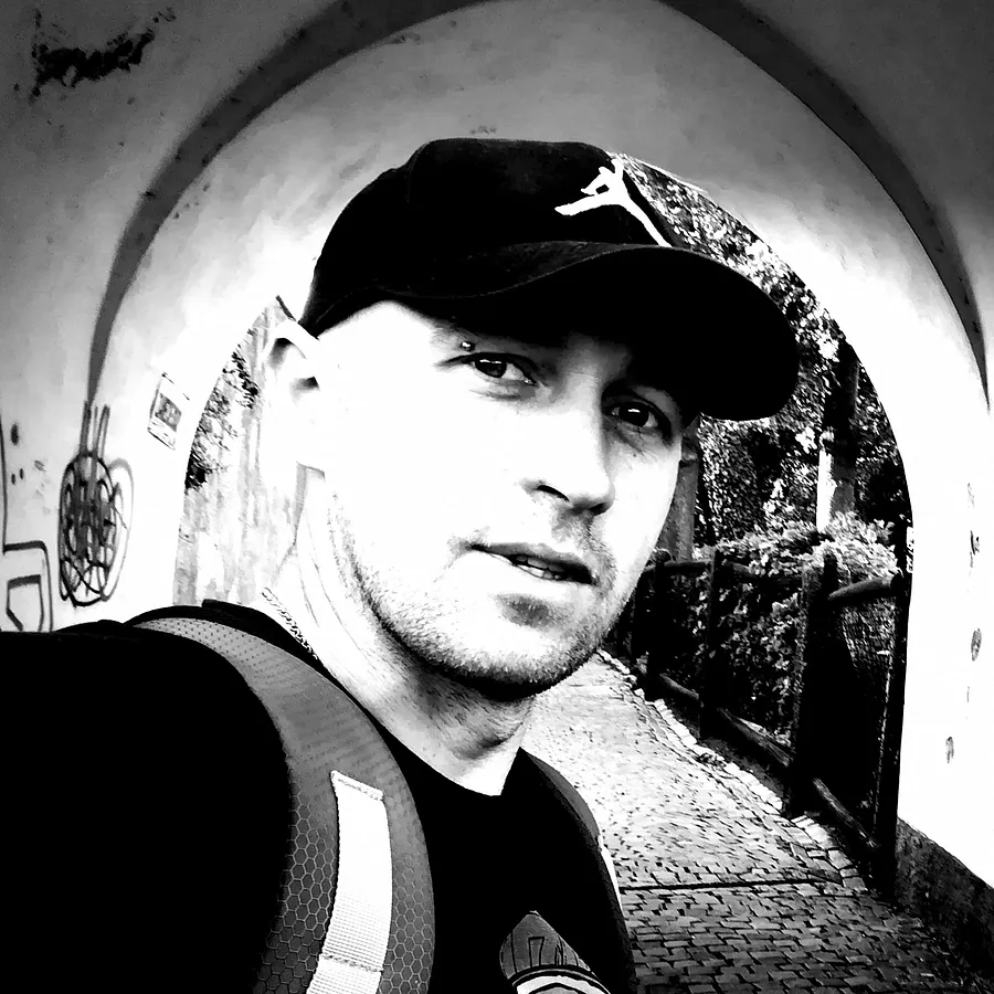 Portrait of Локатир Василь, who works in the Художник style (Калуш, Ukraine)