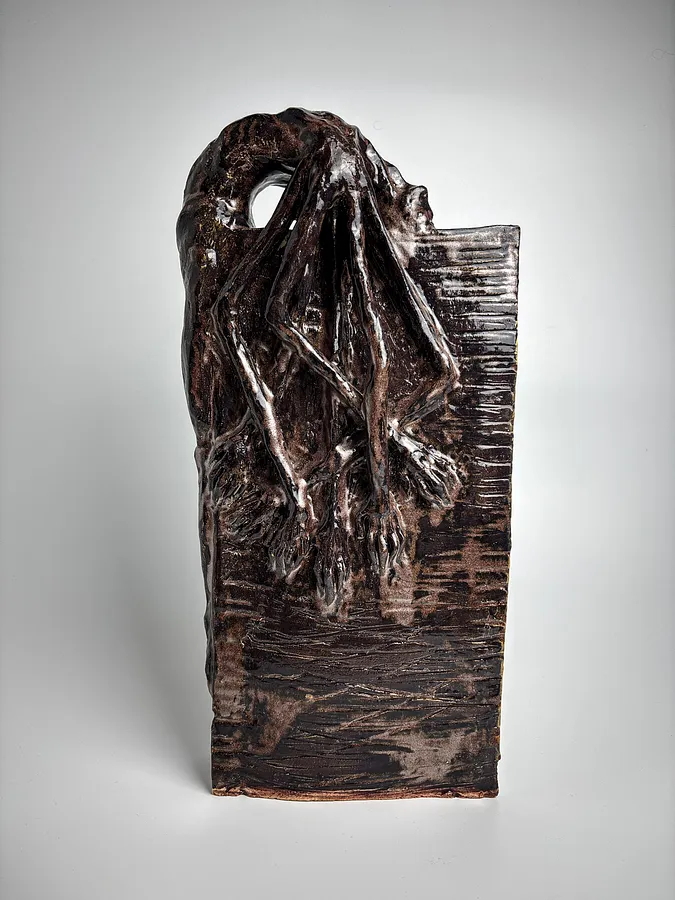 Imagen de Disappointment 3 de VITALIY KRASUTSKIY, hecho de Chamotte clay, glazes, medio Escultura, de Lviv, parte de la serie Sculpture 2, con un precio de €800 (≈ 41,224 грн)