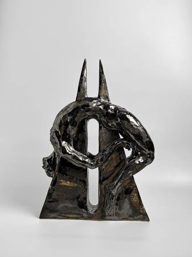 Imagen de Crucified de VITALIY KRASUTSKIY, hecho de Chamotte clay, glazes, medio Escultura, de Lviv, parte de la serie Series 1, con un precio de €1200 (≈ 62,160 грн)